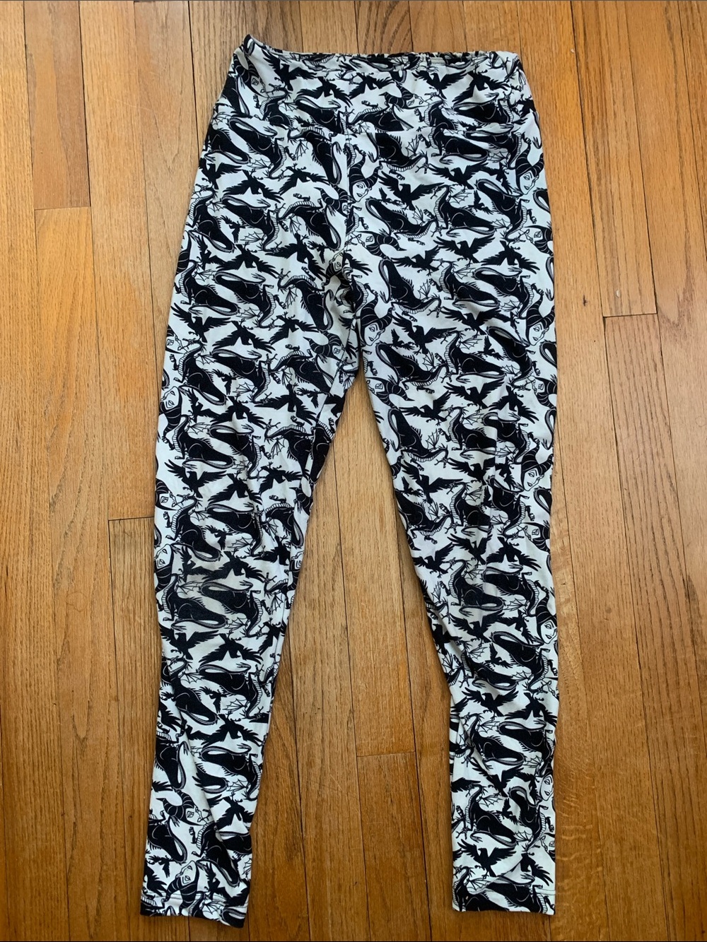 Kids Xl - Adult S- Black & White Lularoe Disney Maleficent Leggings